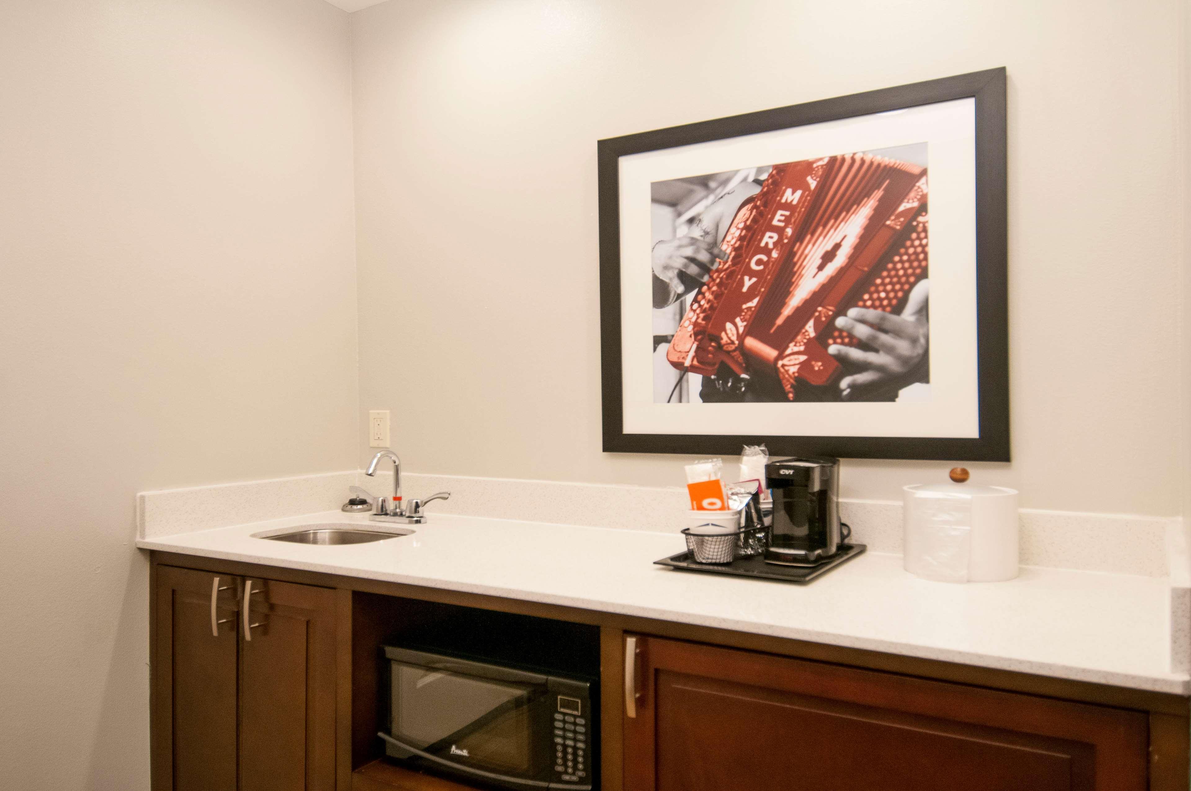 Hampton Inn Opelousas Exterior foto
