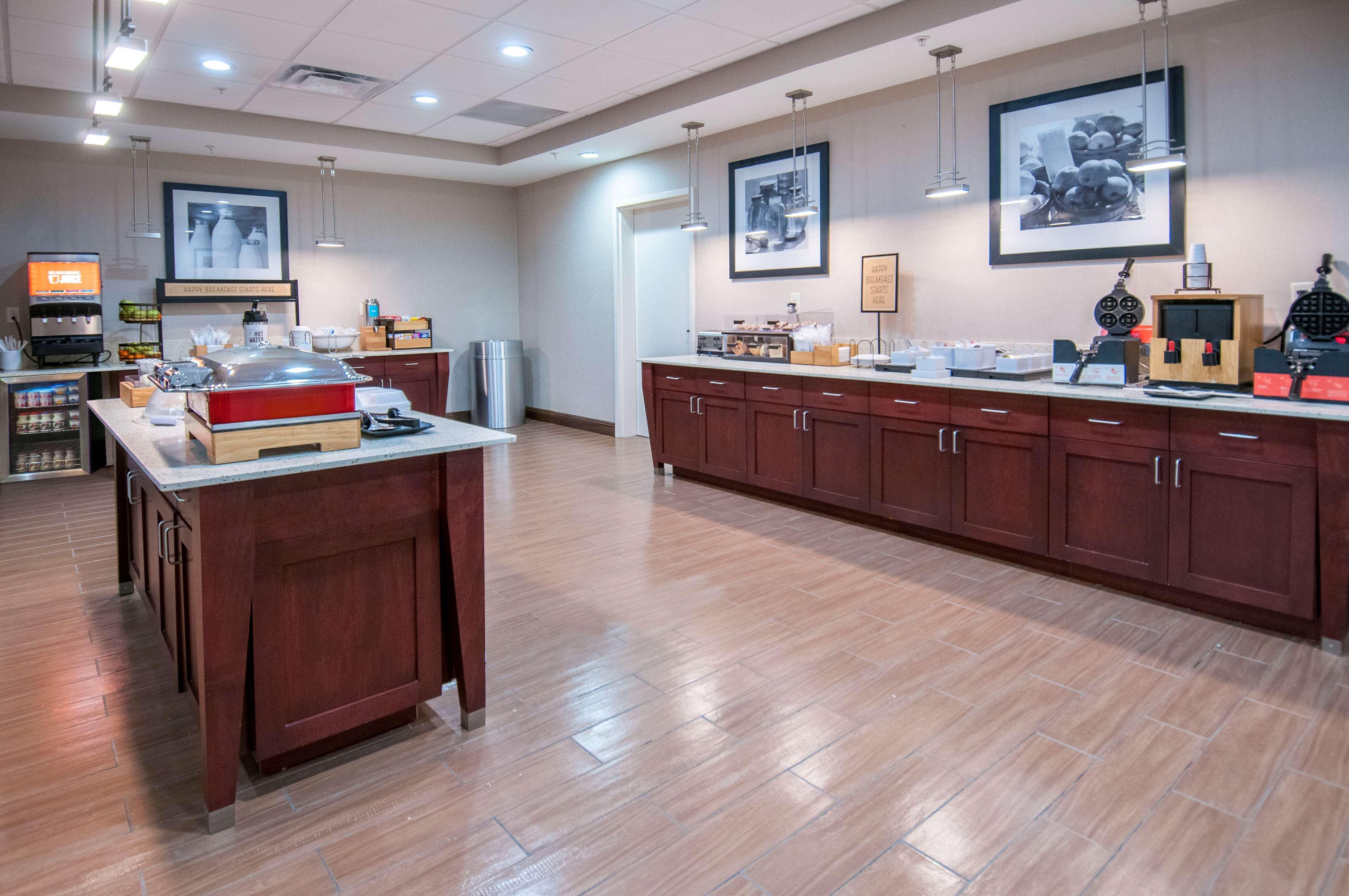 Hampton Inn Opelousas Exterior foto